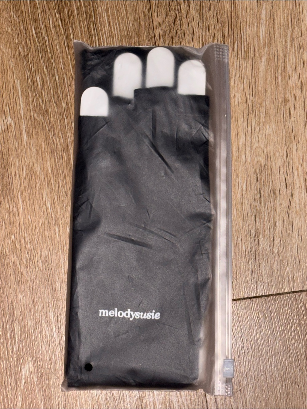 MelodySusie UV Protection Nail Gloves Black NIB Gel Manicure Sun Protection b192